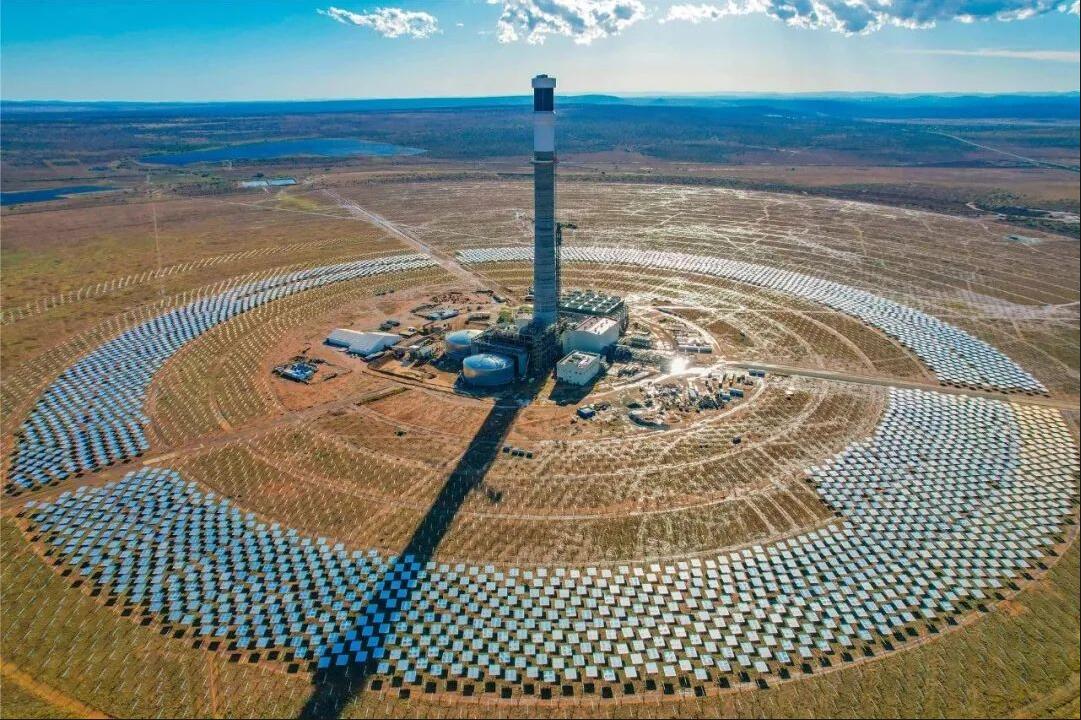 南非“红石”传喜报 外洋新春开门红 ——bwin必赢官方网站公司承接的南非红石光热电站化学洗濯项目顺遂完工